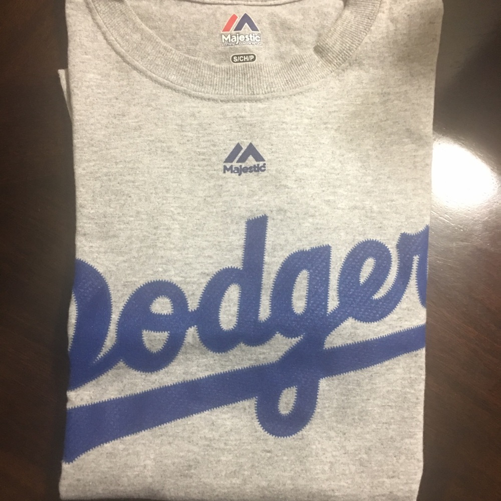 DODGER T - small